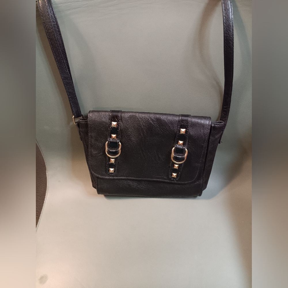 Brash black crossbody bag